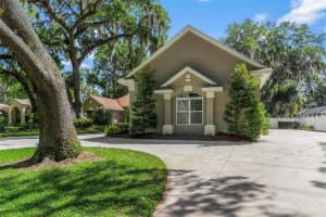 926 HAWK LANDING, FRUITLAND PARK, FL 34731 - MLS#MFRG5109780