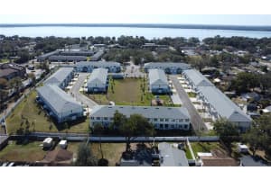 1129 E CAROLINE STREET, TAVARES, FL 32778 - MLS#MFRG5109792