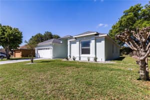 2710 AUTUMN LANE, EUSTIS, FL 32726 - MLS#MFRG5109903