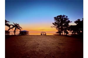 33942 LINDA LANE, LEESBURG, FL 34788 - MLS#MFRG5110035