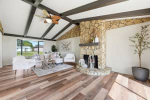 33942 LINDA LANE, LEESBURG, FL 34788 - MLS#MFRG5110035