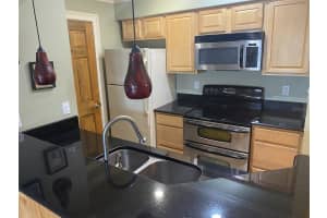 246 AFTON SQUARE, ALTAMONTE SPRINGS, FL 32714 - MLS#MFRG5110047