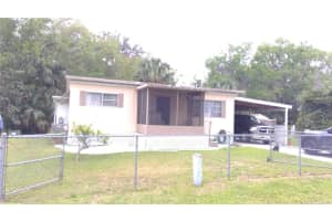 1637 CR 434, LAKE PANASOFFKEE, FL 33538 - MLS#MFRG5110071