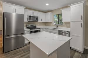 2710 LAKEWOOD LANE, EUSTIS, FL 32726 - MLS#MFRG5110096