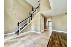 800 CLEAR BROOK COURT, FRUITLAND PARK, FL 34731 - MLS#MFRG5110171