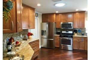 1041 REIDVILLE ROAD, THE VILLAGES, FL 32162 - MLS#MFRG5110172