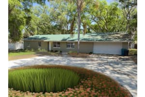 207 Mandarin Ln, FRUITLAND PARK