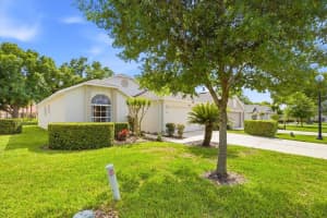 3645 ROLLINGBROOK STREET, CLERMONT, FL 34711 - MLS#MFRG5110197