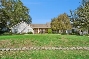 2002 Fairway Dr, EUSTIS