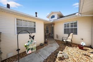 26627 RACQUET CIRCLE, LEESBURG, FL 34748 - MLS#MFRG5110237