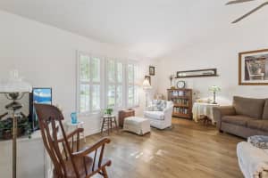 27110 RACQUET CIRCLE, LEESBURG, FL 34748 - MLS#MFRG5110263