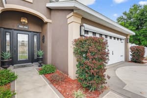 11637 LAKE DRIVE, LEESBURG, FL 34788 - MLS#MFRG5110362