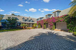 1200 PENINSULA DRIVE, TAVARES, FL 32778 - MLS#MFRG5110404