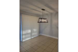 807 MCLAIN COURT, TAVARES, FL 32778 - MLS#MFRG5110438
