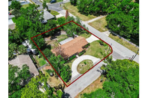 80 WHITCOMB AVENUE, UMATILLA, FL 32784 - MLS#MFRG5110477