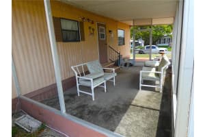 913 BEECHWOOD AVENUE, LADY LAKE, FL 32159 - MLS#MFRG5110545