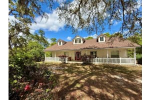 41722 Poinciana St, EUSTIS