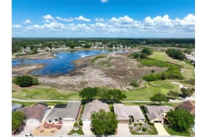 4822 SAWGRASS LAKE CIRCLE, LEESBURG, FL 34748 - MLS#MFRG5110667