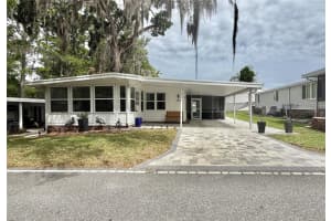 103 Royal Palm Dr, LEESBURG