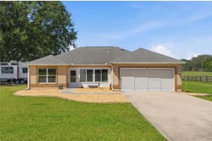 7411 180TH STREET, OXFORD, FL 34484 - MLS#MFRG5110711