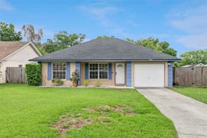 1711 Charleston Ln, ST CLOUD