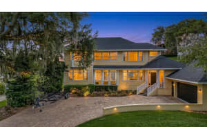 1215 LAKESHORE DRIVE, EUSTIS, FL 32726 - MLS#MFRG5110843