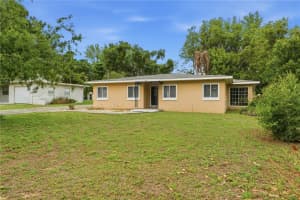 126 MAGNOLIA AVENUE, HOWEY IN THE HILLS, FL 34737 - MLS#MFRG5110848
