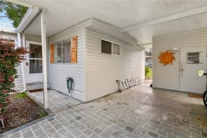 1306 DEBRA DRIVE, THE VILLAGES, FL 32159 - MLS#MFRG5110865