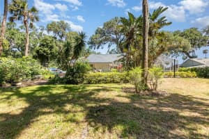 16730 BEAUCLAIRE COURT, TAVARES, FL 32778 - MLS#MFRG5110874