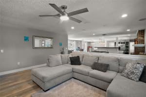 705 SUMMIT COURT, MOUNT DORA, FL 32757 - MLS#MFRG5110878