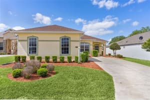 17600 117TH CIRCLE, SUMMERFIELD, FL 34491 - MLS#MFRG5110935