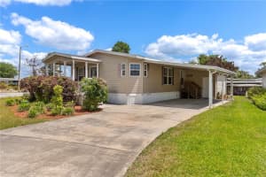 2417 VINDALE ROAD, TAVARES, FL 32778 - MLS#MFRG5110948