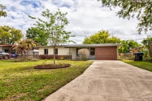 6027 WILBETH AVENUE, ORLANDO, FL 32809 - MLS#MFRG5110961