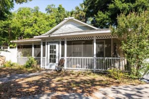 1505 CROOKED LAKE DRIVE, EUSTIS, FL 32726 - MLS#MFRG5111100