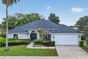 1760 EDGEWATER DRIVE, MOUNT DORA, FL 32757 - MLS#MFRG5111131