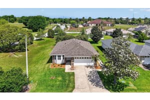 2721 BAY LAGOON WAY, TAVARES, FL 32778 - MLS#MFRG5111155