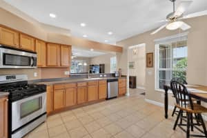 2359 WAKEFIELD WAY, MOUNT DORA, FL 32757 - MLS#MFRG5111169