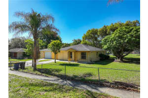 612 PALMETTO DRIVE, MASCOTTE, FL 34753 - MLS#MFRG5111186