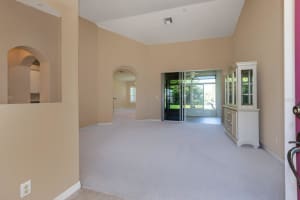 27300 PINE STRAW ROAD, LEESBURG, FL 34748 - MLS#MFRG5111189