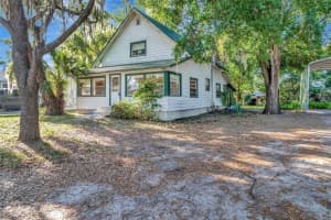 1077 LINDEN STREET, CLERMONT, FL 34711 - MLS#MFRG5111204