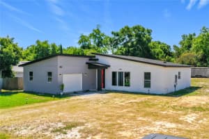 11426 Lakeview Dr, LEESBURG