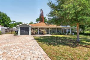 5713 LAKE STREET, MOUNT DORA, FL 32757 - MLS#MFRG5111280