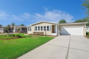 24814 PINE HILL, LEESBURG, FL 34748 - MLS#MFRG5111281