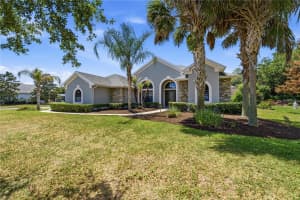8061 WATERBURY WAY, MOUNT DORA, FL 32757 - MLS#MFRG5111288