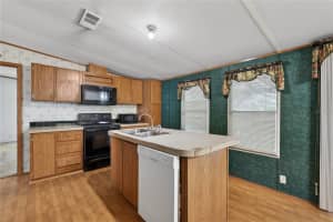 17285 248TH TERRACE, UMATILLA, FL 32784 - MLS#MFRG5111347