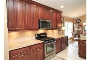 516 LAGO LOOP, DAVENPORT, FL 33837 - MLS#MFRG5111436
