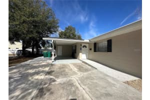 1017 1ST AVENUE, MOUNT DORA, FL 32757 - MLS#MFRG5111463