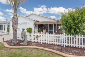 2427 SOUTHERN OAK STREET, THE VILLAGES, FL 32162 - MLS#MFRG5111504