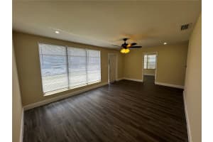 1610 CREST AVENUE, LEESBURG, FL 34748 - MLS#MFRG5111619