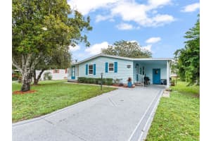 1809 DAFFODIL LANE, LADY LAKE, FL 32159 - MLS#MFRG5111623